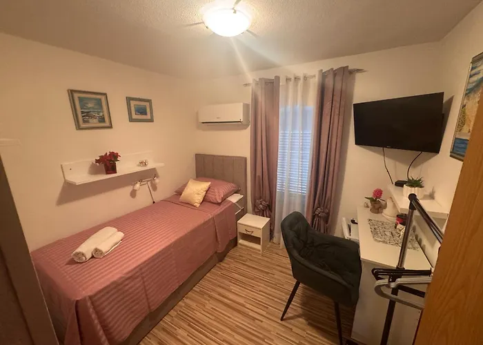 ゲストハウス ダミラ ルームス スプリト