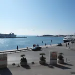 Damira Σπλιτ