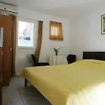 Damira 3* Σπλιτ