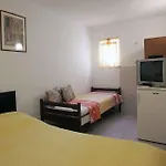 Damira 3* Σπλιτ