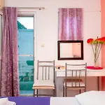 Πανσιόν Damira 3*