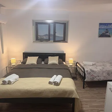 Guest house Damira