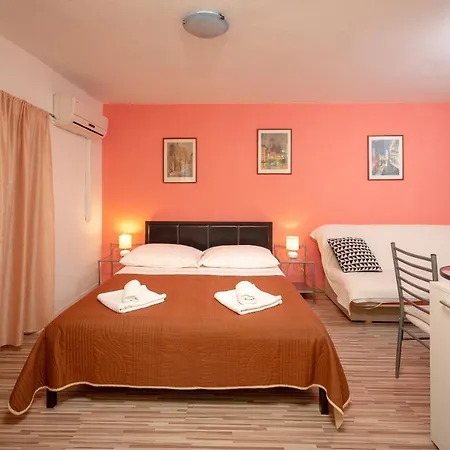 بيت ضيافة Damira 3*