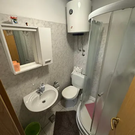 Damira Casa de hóspedes 3*